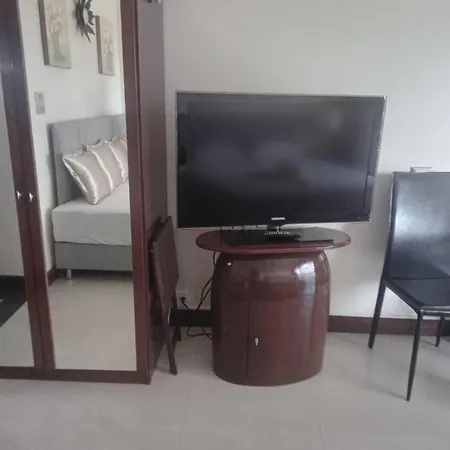 Condotel A Jomtien Beach Road Pattaya Exterior photo